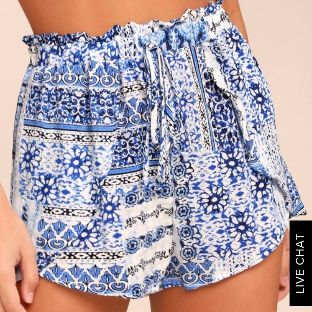 Lulus high waisted shorts